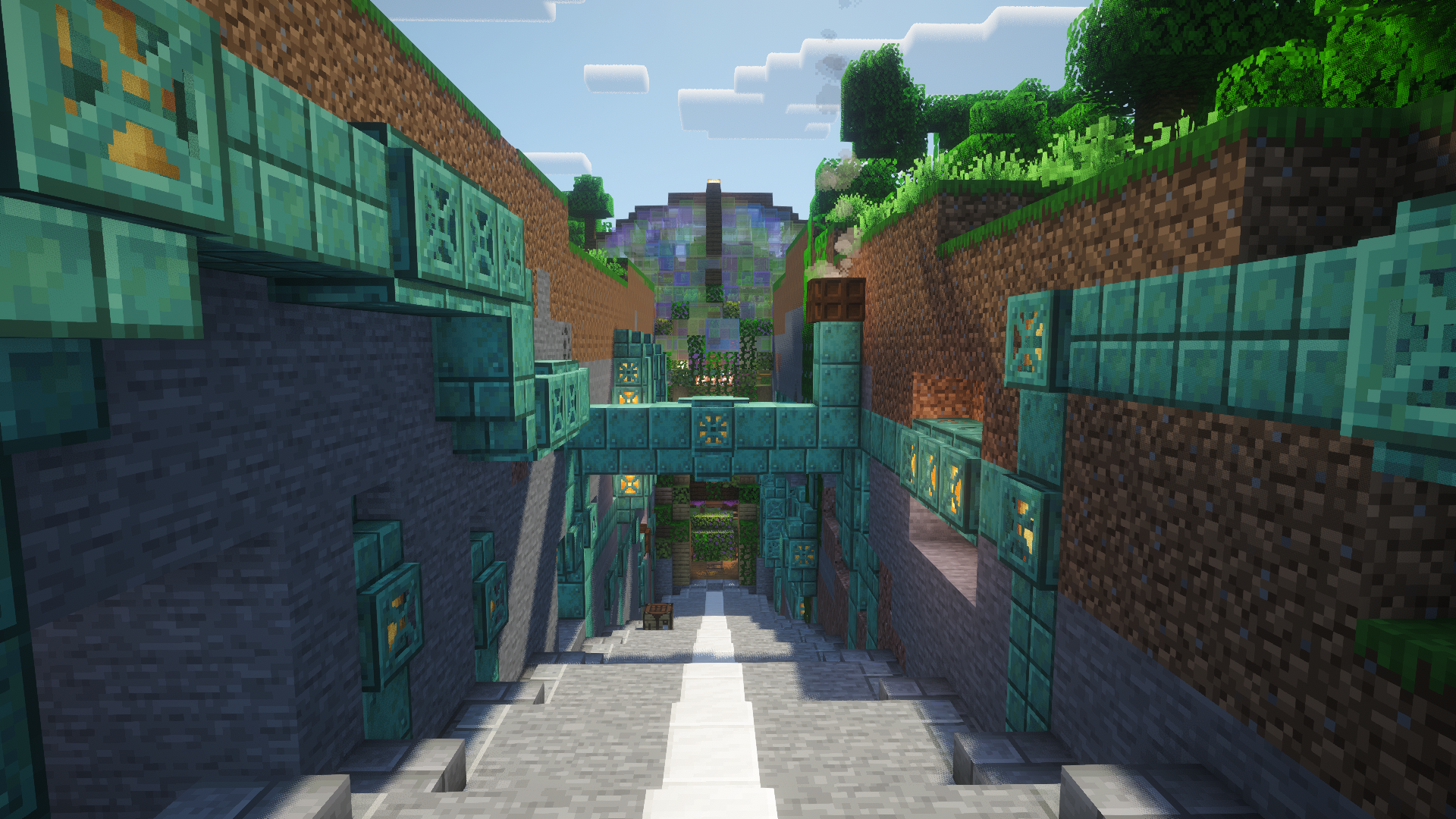 Спуск к трейд-холлу